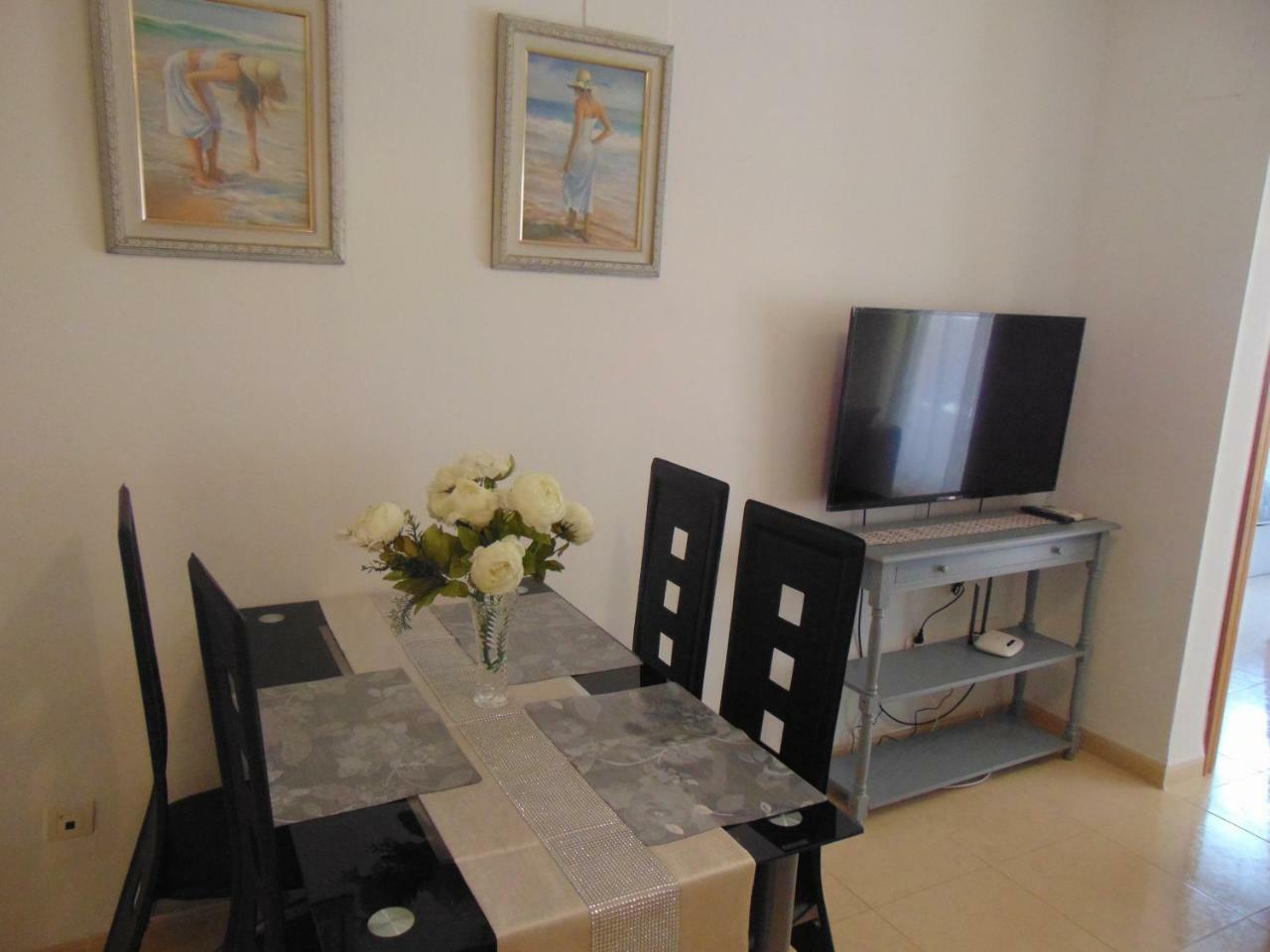 Apartamentos Varios Con 2 Dorm En Marina Dor , La Playa De Amplaries 47 , Vista Lateral Al Mar Oropesa del Mar Luaran gambar